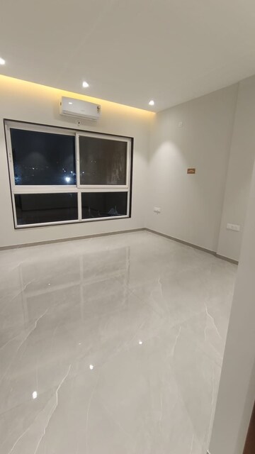 Room in 3 BHK Apartment at Trustfort Icon, Mundhwa – for Sale