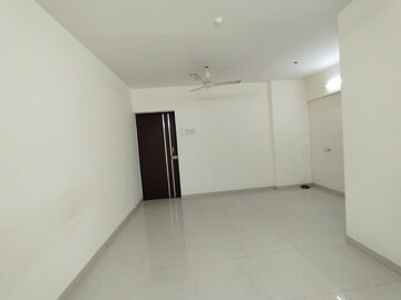 Room in 2 BHK Apartment at Mangal CHS Wadala,, Wadala – for Rent