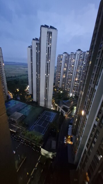 1 BHK Apartment For Sale in Lodha Splendora, Ghodbunder Road