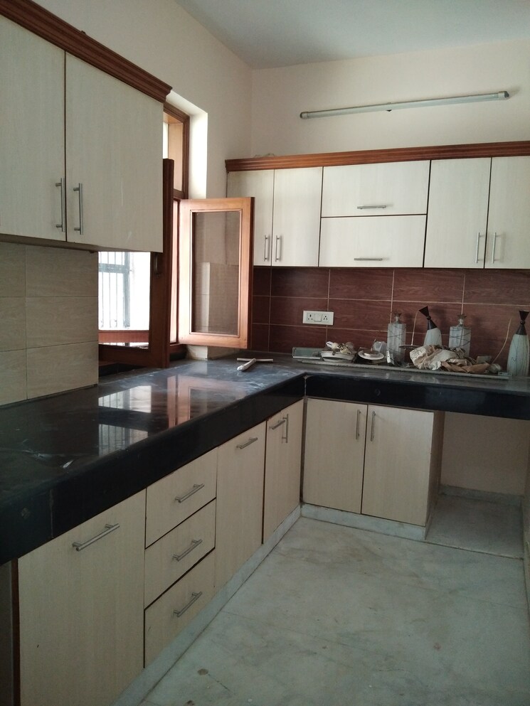 Kitchen, malviya nagar 3 Bedroom 1125 Sq.Ft. Builder Floor In Malviya Nagar Delhi 9383253