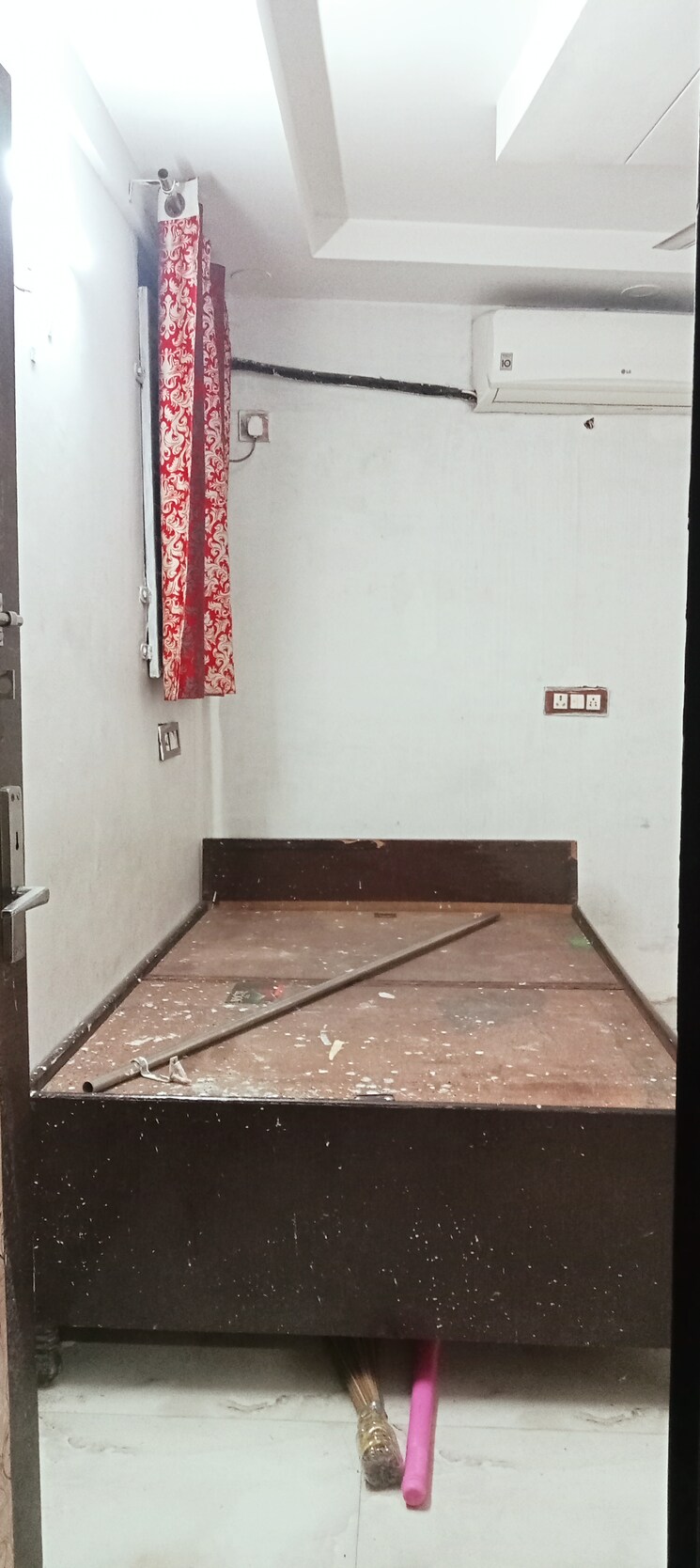 Room, panchsheel vihar 1 RK 250 Sq.Ft. Builder Floor In Panchsheel Vihar Delhi 9383295