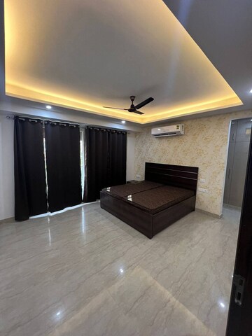 Room in 2 BHK Apartment at Saket – for Rent