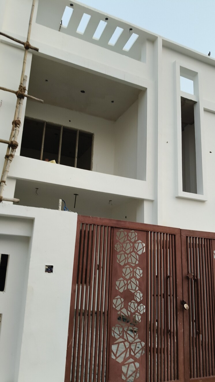 Exterior View, indira nagar 3 Bedroom 1800 Sq.Ft. Villa In Indira Nagar Lucknow 9383303