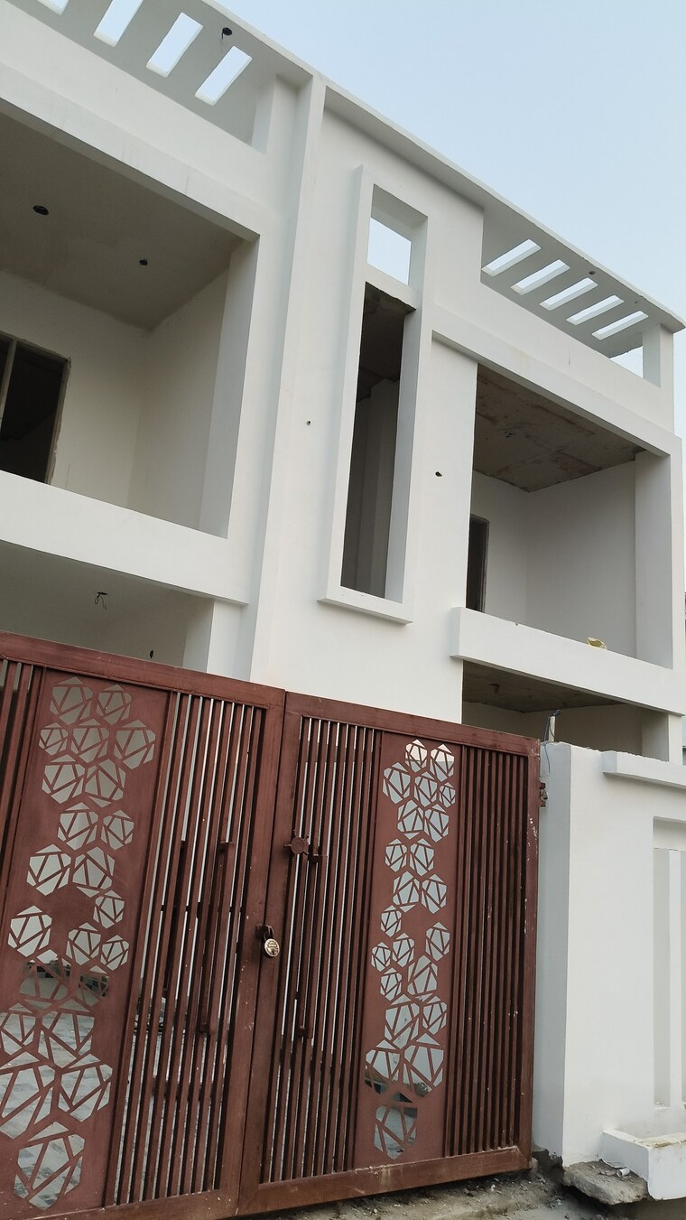 Exterior View, indira nagar 3 Bedroom 1800 Sq.Ft. Villa In Indira Nagar Lucknow 9383303