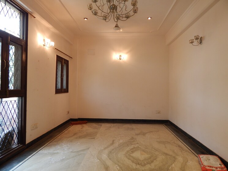 Room, malviya nagar 2 Bedroom 900 Sq.Ft. Builder Floor In Malviya Nagar Delhi 9383294