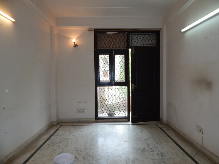 Room, malviya nagar 2 Bedroom 900 Sq.Ft. Builder Floor In Malviya Nagar Delhi 9383294
