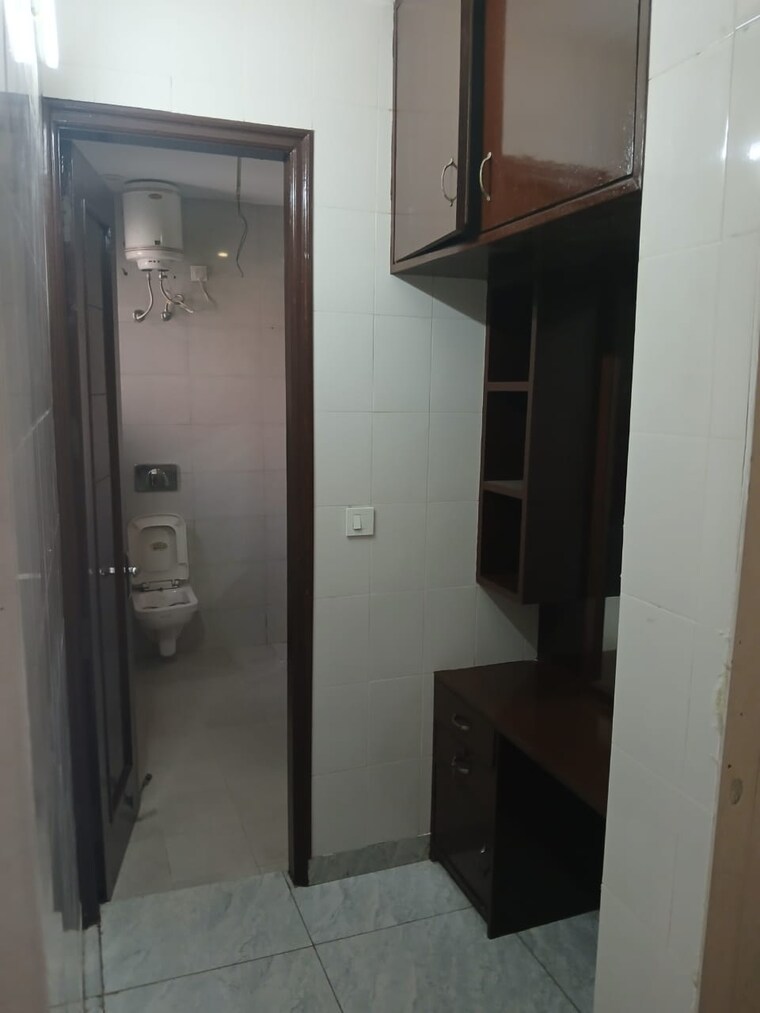 Kitchen, sector 19 3 Bedroom 3500 Sq.Ft. Builder Floor In Sector 19 Chandigarh 9383315