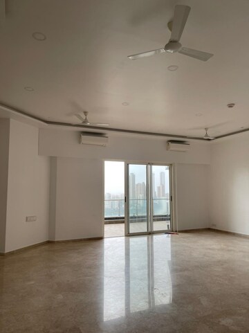 4 BHK Apartment For Sale in Indiabulls Sky Forest, Lower Parel