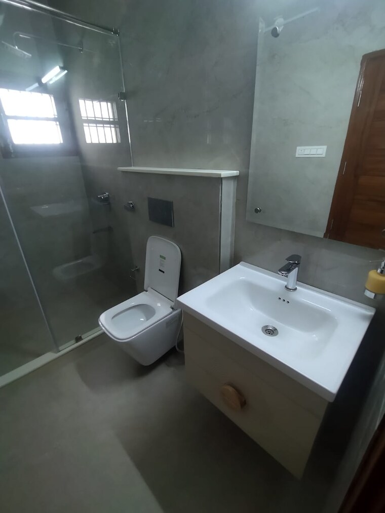 Bathroom, sector 21 4 Bedroom 4000 Sq.Ft. Builder Floor In Sector 21 Chandigarh 9383336