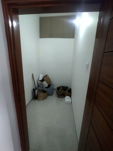 Balcony in 4 BHK Builder Floor at Sector 21 – for Rent