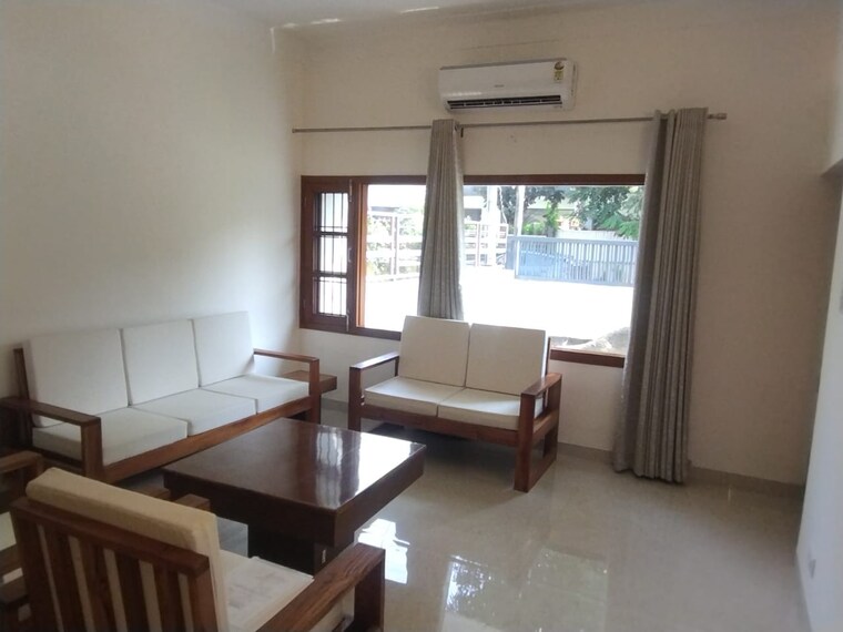 Living Room, sector 21 4 Bedroom 4000 Sq.Ft. Builder Floor In Sector 21 Chandigarh 9383336