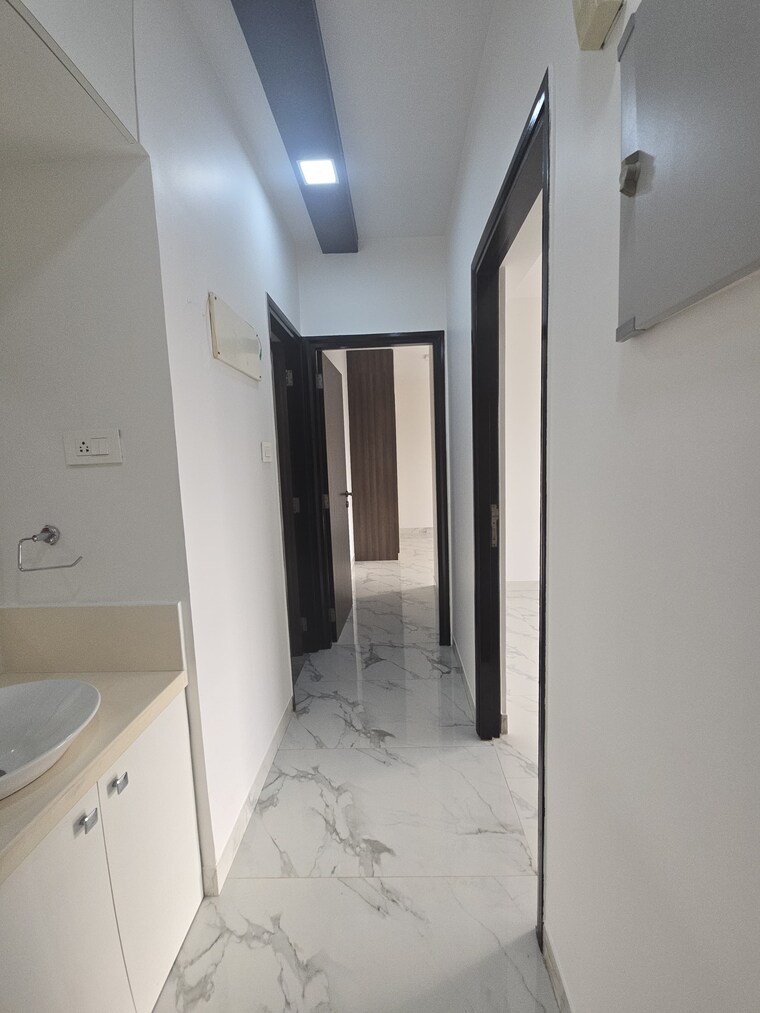 undefined, raheja-ridgewood 2 Bedroom 856 Sq.Ft. Apartment In Goregaon East Mumbai 9383334