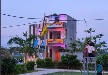 Plot For Sale in Arjunganj