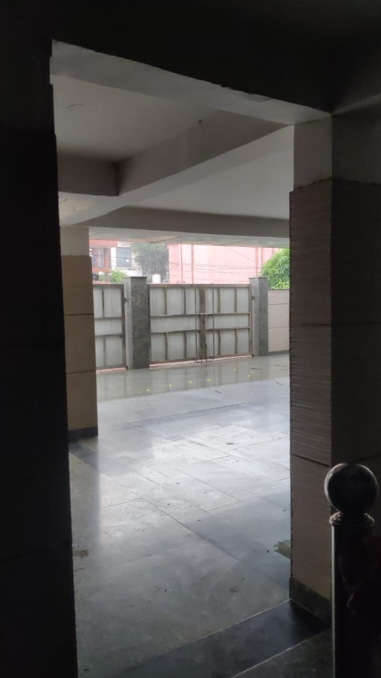 Room, krishna-palace-faridabad 3 Bedroom 2250 Sq.Ft. Builder Floor In Sector 15a Faridabad 9383419