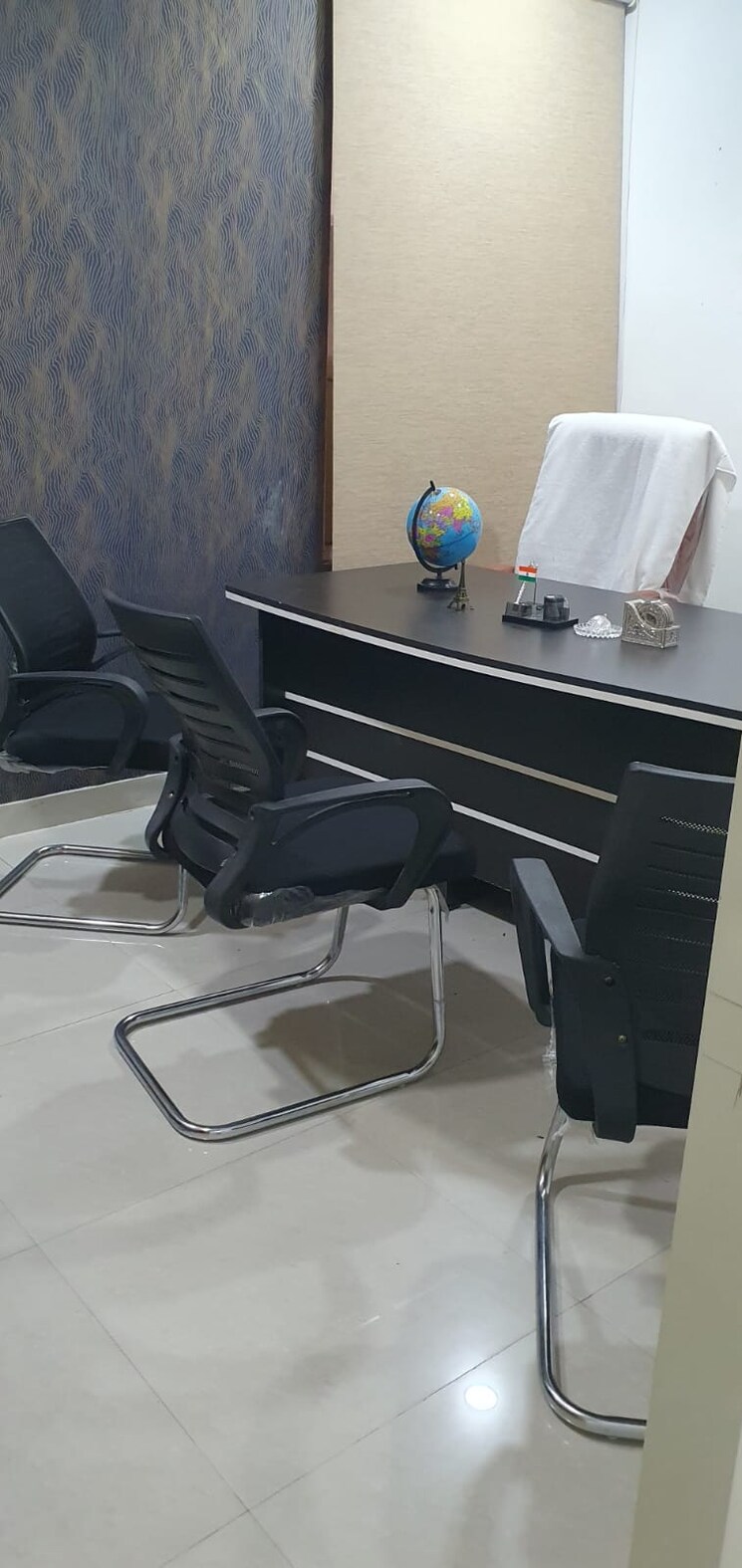 Team Area, motia-citi-royal-business-park Commercial Office Space 389 Sq.Ft. In Ambala Highway Zirakpur 9383448