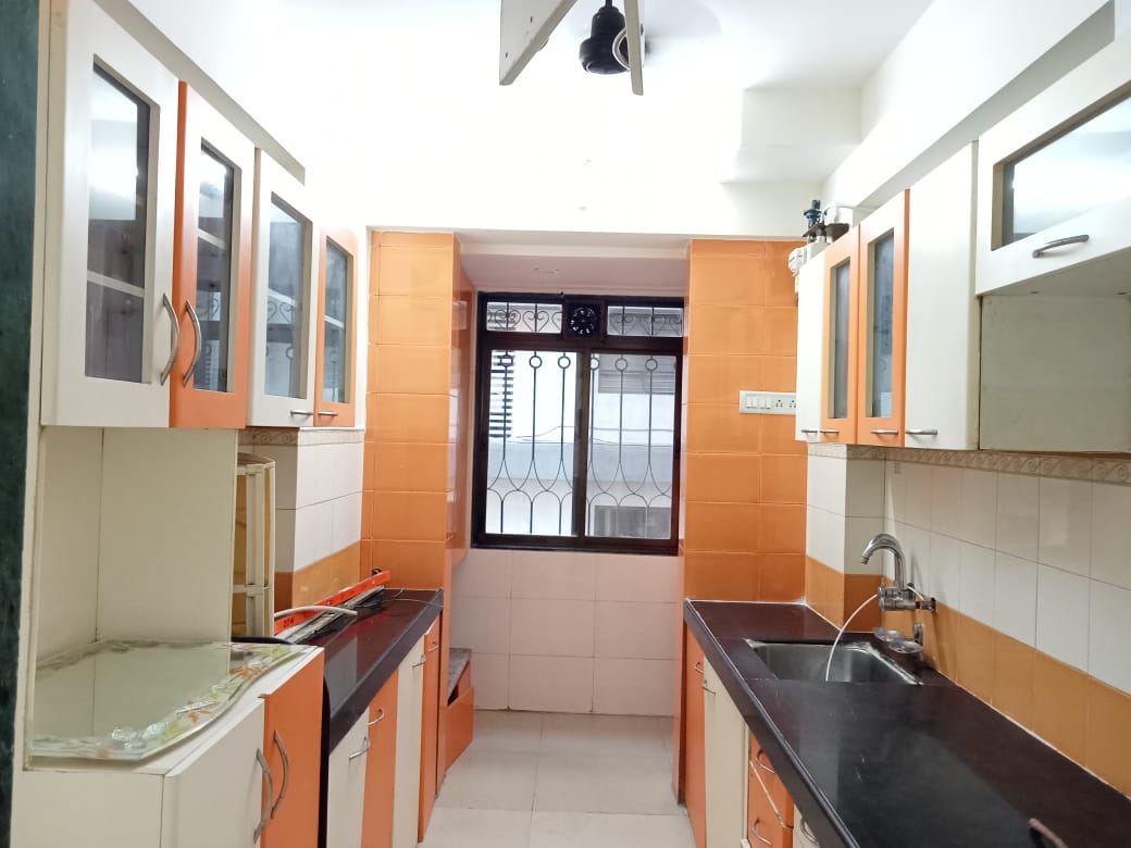 2 BHK Apartment For Sale in Lodha Paradise