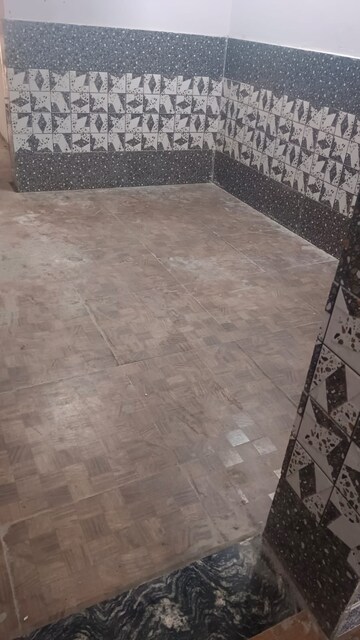 Balcony in 2 BHK Independent House at Ompee Homes, Sector 23 – for Rent