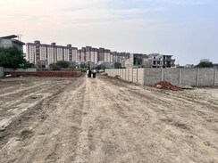 Plot For Sale in Govardhan Enclave 