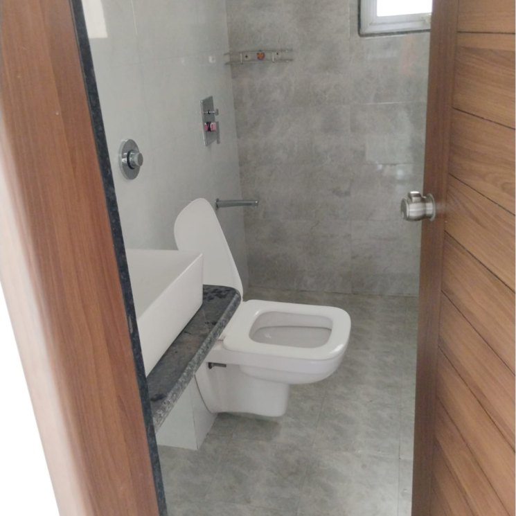 Bathroom, sonigara-57-avenue 4 Bedroom 1571 Sq.Ft. Apartment In Wakad Pune 9383521