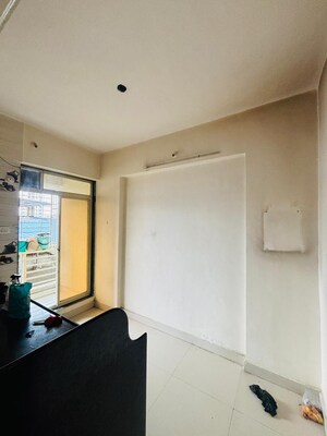 Room in 1 BHK Apartment at Mangal CHS Dombivli East, Dombivli East – for Rent