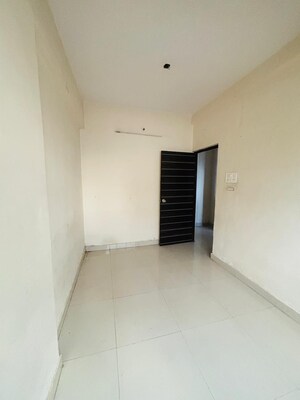 Room in 1 BHK Apartment at Mangal CHS Dombivli East, Dombivli East – for Rent