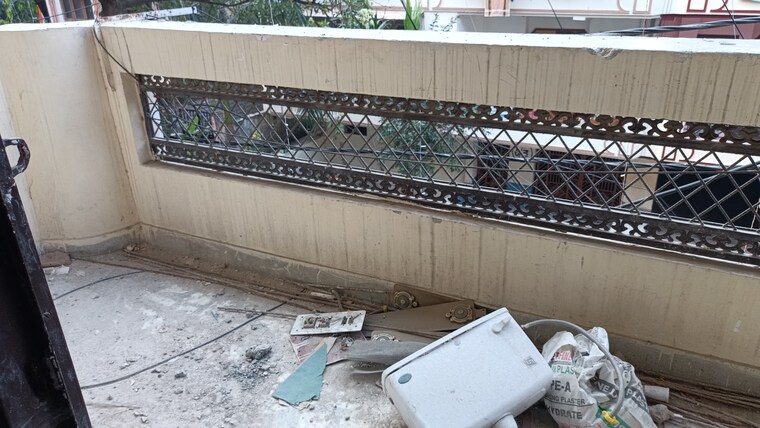 Balcony, vaishali sector 6 1 Bedroom 550 Sq.Ft. Builder Floor In Vaishali Sector 6 Ghaziabad 9383548