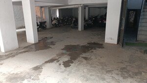 Parking in 1 BHK Builder Floor at Vaishali Sector 6 – for Sale