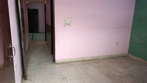 Room in 1 BHK Builder Floor at Vaishali Sector 6 – for Sale