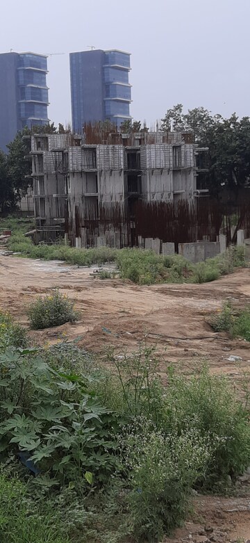 3 BHK Apartment – Exterior View View at Royal Green Heights, Sector 62 - for Sale