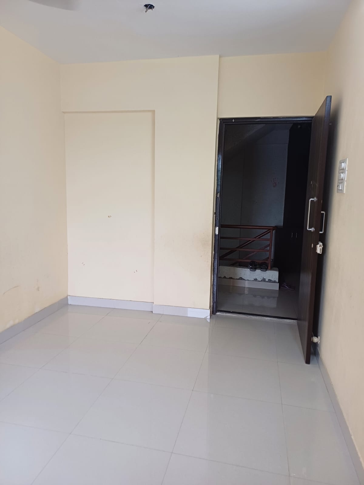 1 BHK + Extra Room Apartment For Rent in Rosa Elite