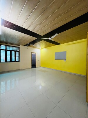 Room in 2 BHK Independent House at Sahastradhara Road – for Rent