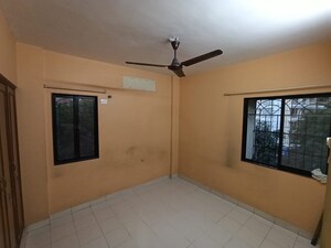 Room in 1 BHK Apartment at Vijay Park, Kasarvadavali – for Rent