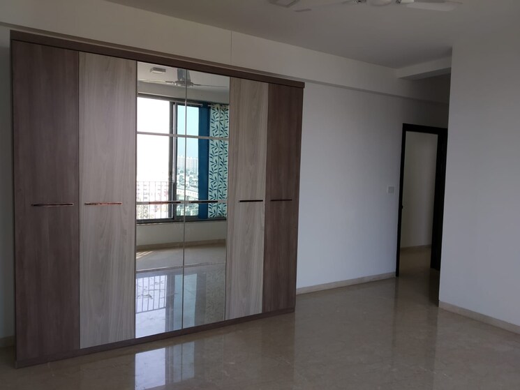 Bedroom, oberoi-realty-esquire 4 Bedroom 2000 Sq.Ft. Apartment In Goregaon East Mumbai 9383595