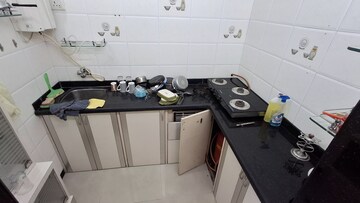 Kitchen in 1.5 BHK Apartment at Andheri West – for Rent