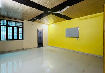 2 BHK Independent House For Rent in Sahastradhara Road