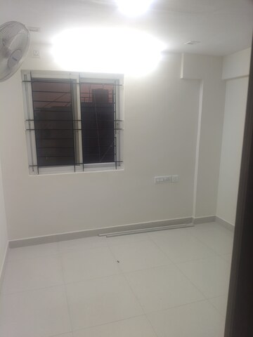 Room in 1 BHK Apartment at Sri Sai Residency Kadubeesanahalli, Kadubeesanahalli – for Rent