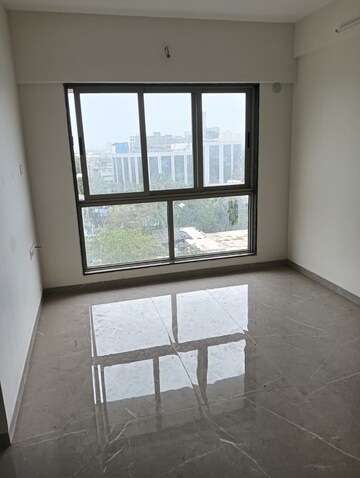 Room in 1 BHK Apartment at Veena Smart Homes, Kandivali West – for Sale