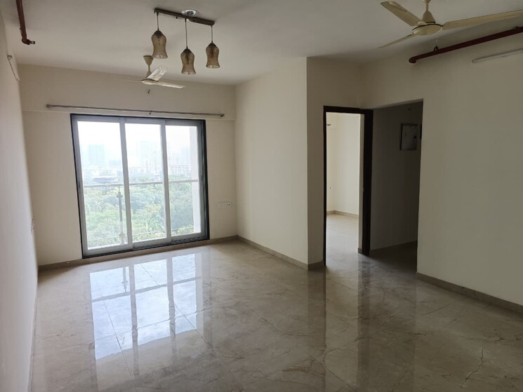 Room, mahavir-square 3 Bedroom 1250 Sq.Ft. Apartment In Manpada Thane 9383639