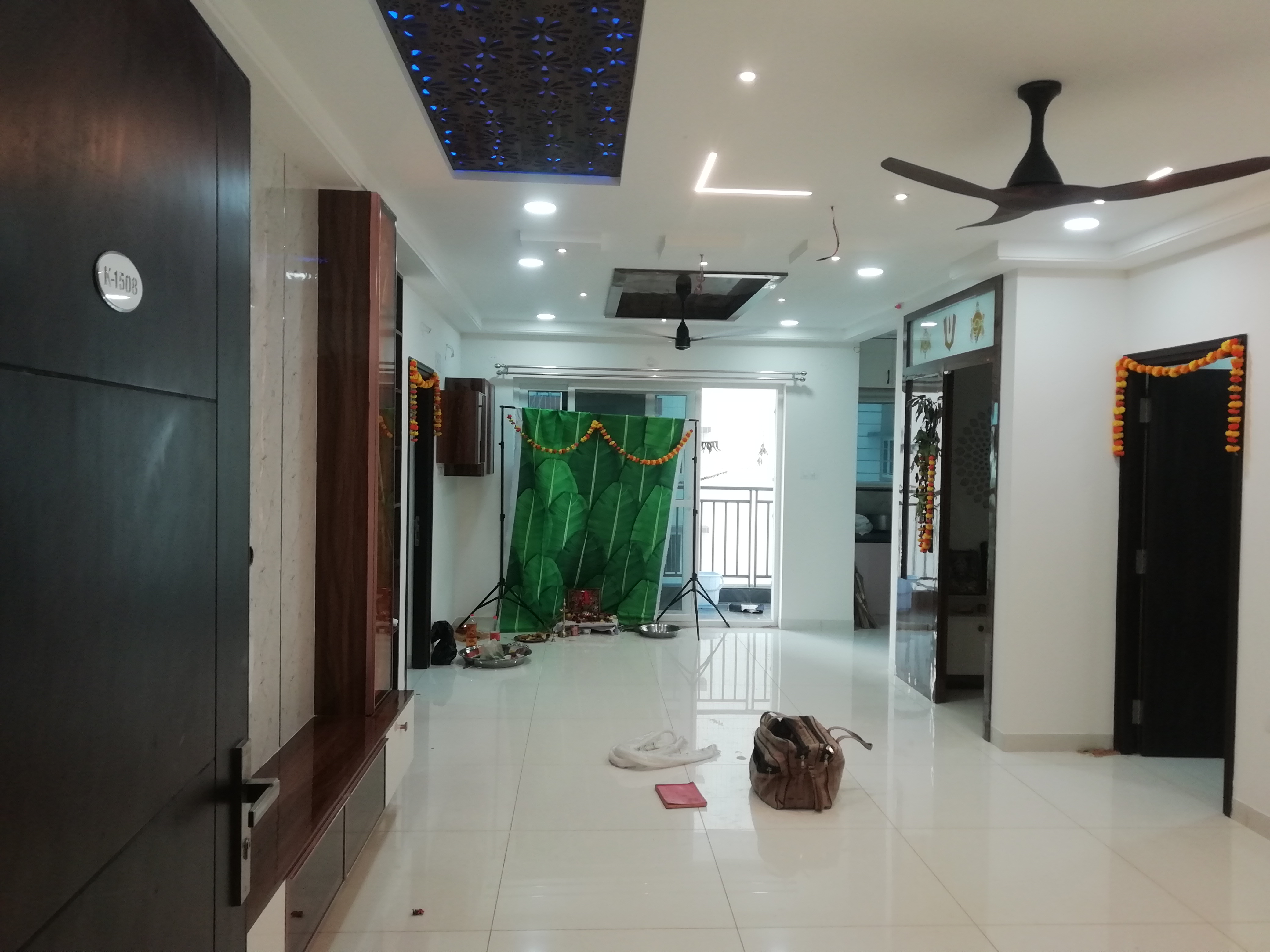 2.5 BHK + Pooja Room Apartment For Rent in Aparna Sarovar Zicon