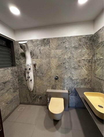Bathroom in 1 BHK Apartment at Shree Balaji Apartment Bhayandar East, Bhayandar East – for Rent
