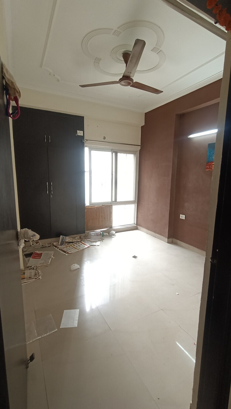 Room, antriksh-golf-view 2 Bedroom 1140 Sq.Ft. Apartment In Sector 78 Noida 9383691