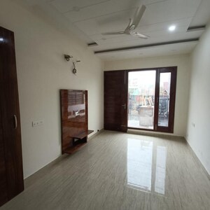 Bedroom in 2 BHK Apartment at Sector 63 – for Sale