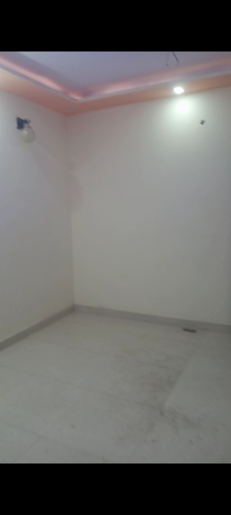 Room, dwarka 3 Bedroom 895 Sq.Ft. Builder Floor In Dwarka Delhi 9383709