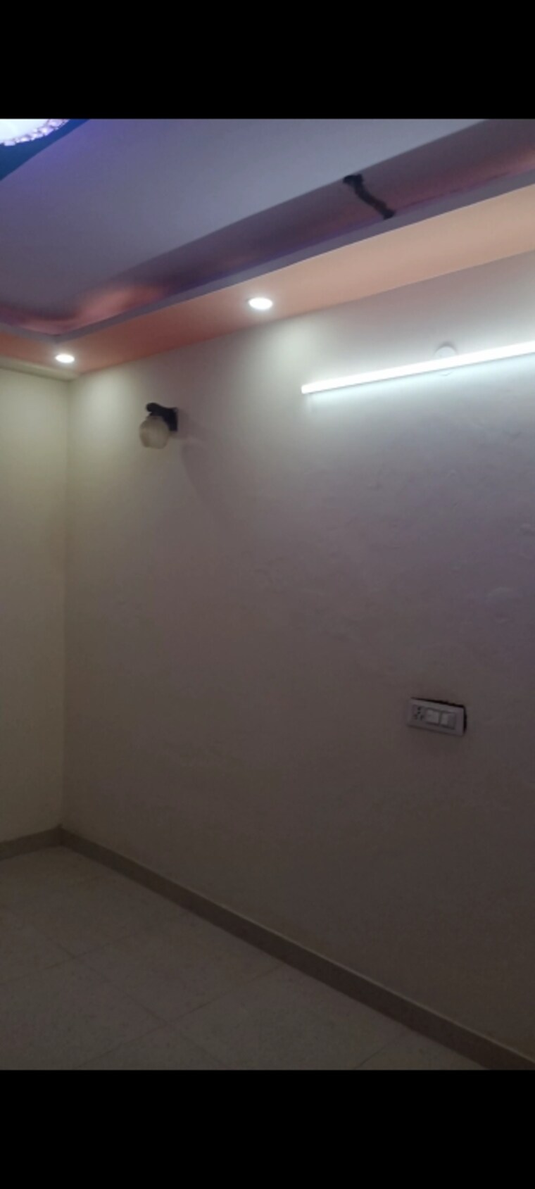 Room, dwarka 3 Bedroom 895 Sq.Ft. Builder Floor In Dwarka Delhi 9383709