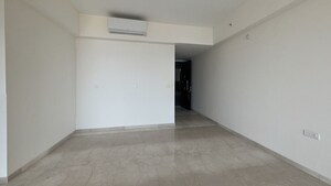 2 BHK Apartment For Rent in L&T Crescent Bay T2, Parel