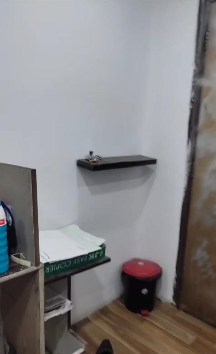 undefined, park street Commercial Office Space 500 Sq.Ft. In Park Street Kolkata 9383734