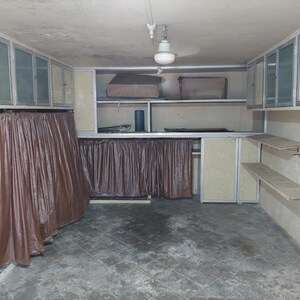 Room in 2 BHK Apartment at Sukh Shanti CHS Cumbala Hill, Peddar Road – for Sale