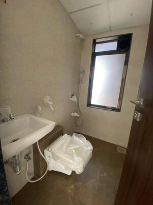 Bathroom in 1 BHK Apartment at Lalani Grandeur, Goregaon East – for Rent