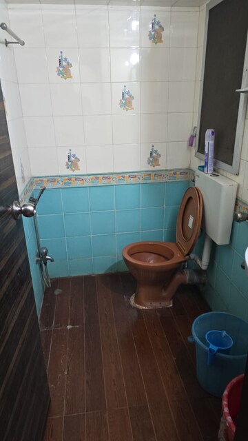 Bathroom in 1 BHK Apartment at Krishna Galaxy Santacruz, Santacruz East – for Rent
