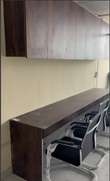 Team Area in  Office Space at Gaur City Center, Sector 4 Greater Noida – for Rent